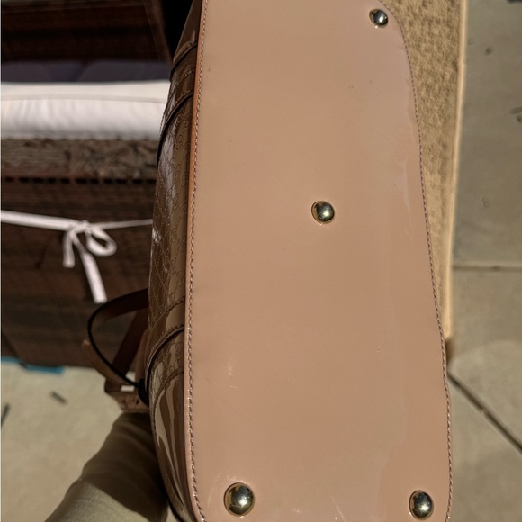Authentic Gucci Patent Microguccissima Dome Bag - Picture 12 of 15